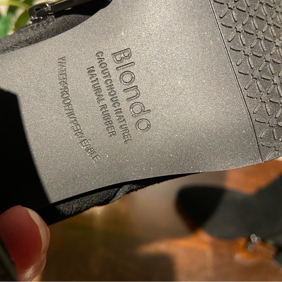 Blondo Black Ankle Boots - Picture 8 of 10